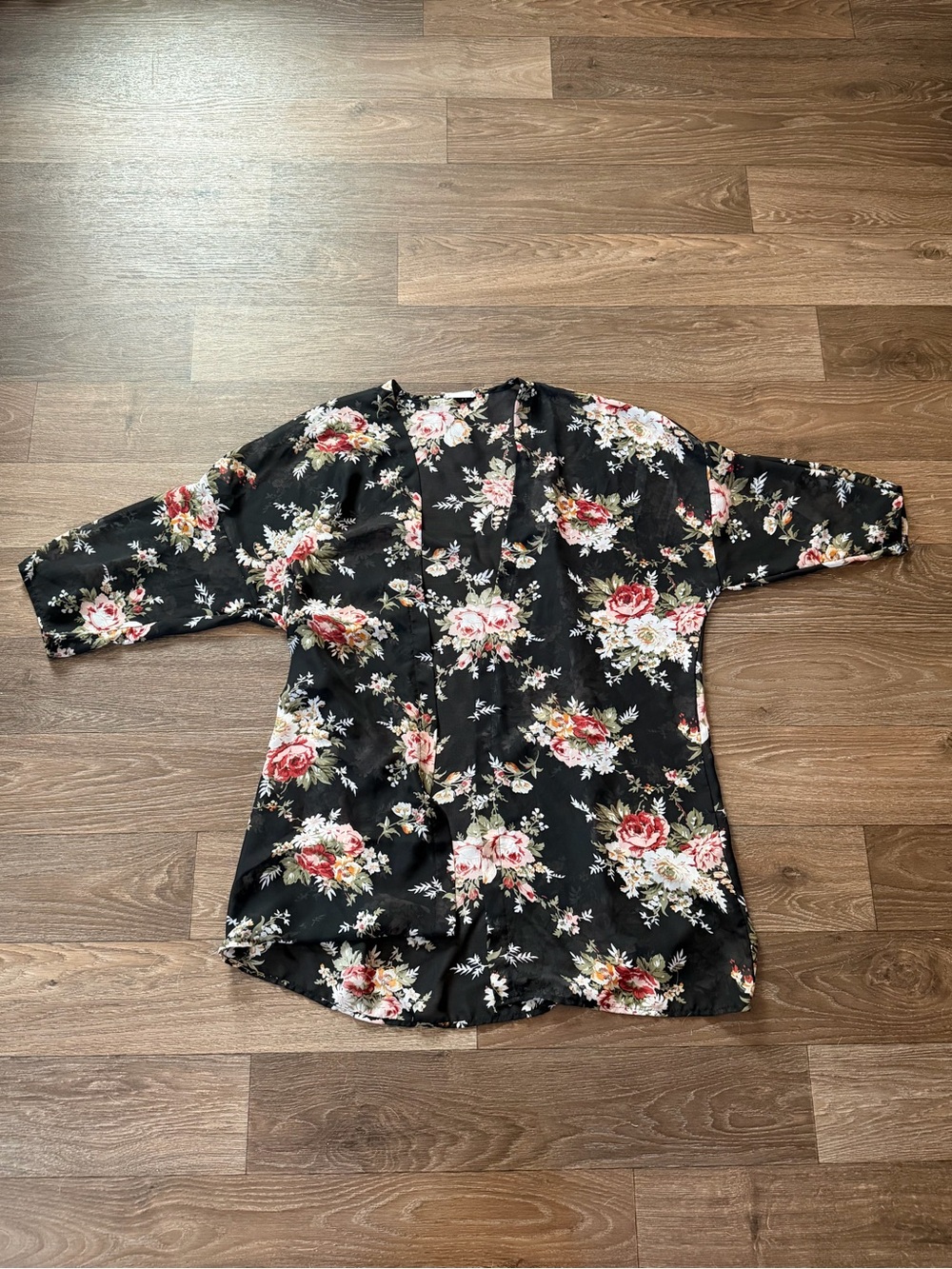Full Tilt Women’s Sheer Black Floral Cardigan 1X